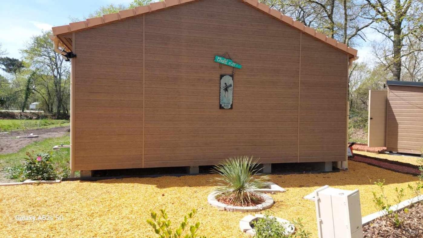 לבוהר La Cabane 27 ~ Chalet Cosy Au Bord Du Lac De Peyre מראה חיצוני תמונה
